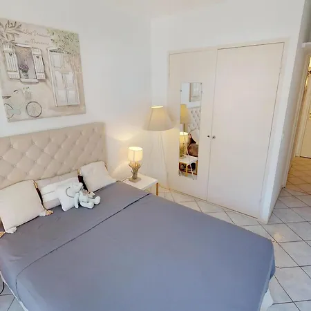 Appartement Grand 2p Avec Parking Et Terrasse, Piscine Sur Le Toit, Proche Des Plages A - Fr-1-196-172 *